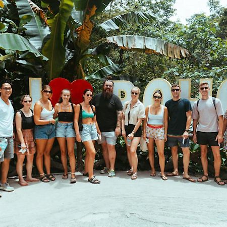 Mad Monkey Panglao Pansiyon Dış mekan fotoğraf